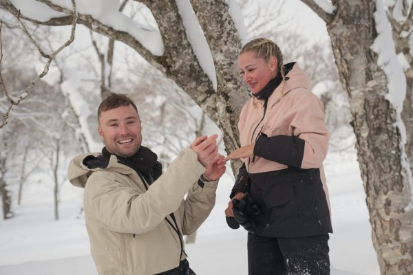 Sea And Summit Media, Japan, Hokkaido, winter, snow, snowboarding, night ski, night skiing, Hirafu, Hanazono, engagement, proposal, couple, private, portrait, outdoor portrait