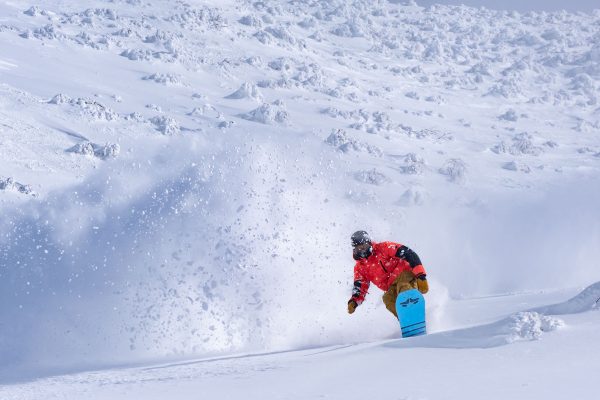 2020.2.21_Japan_Hokkaido_Niseko_J.-Seales-Crew_-Sea-And-Summit-Media_C.Clark-348