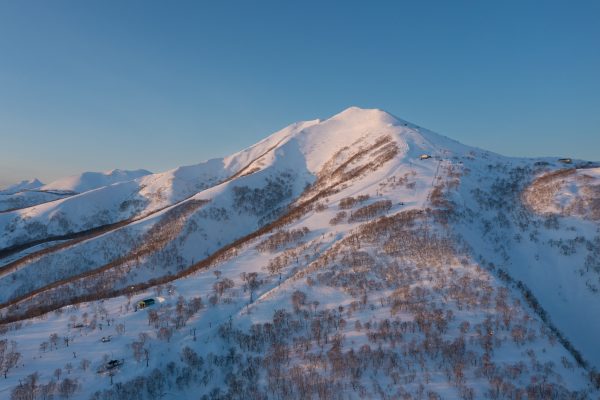 Sea And Summit Media, Japan, Hokkaido, Niseko, drone, sunset, snow, mountains, DJI, Mavic 2, Mavic Pro