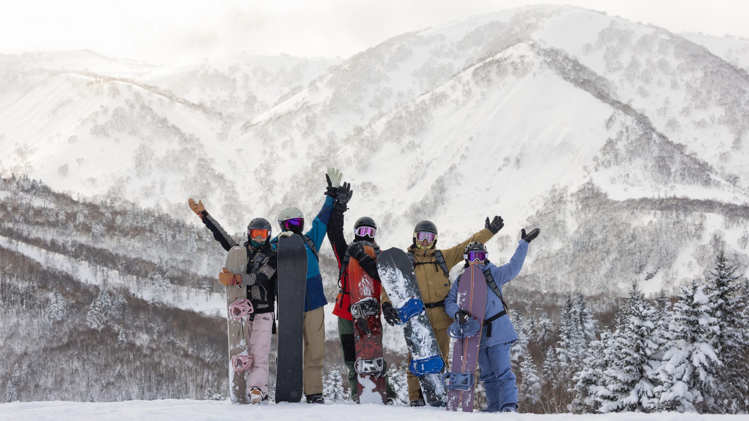 Sea & Summit ski and snowboard instruction on Niseko snow